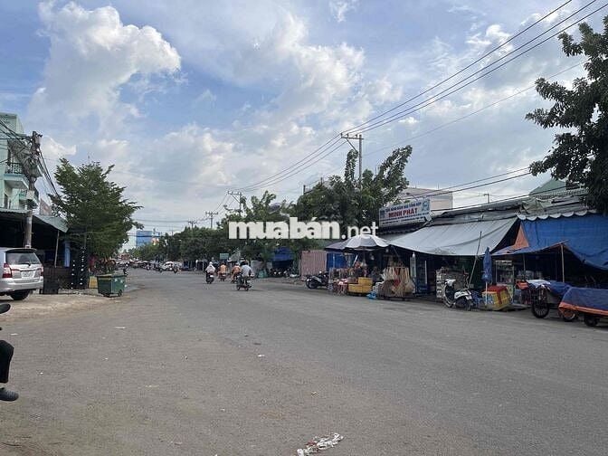 BÁN NHÀ XƯỞNG TRONG CHỢ ĐẦU MỐI NGUYỄN THỊ SÓC