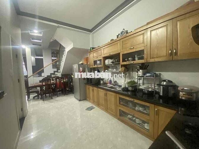 BÁN GẤP NHÀ MẶT TIỀN QUẬN 7- 5x36 -3TẦNG -Đ 16M - SÁT PHÚ M HƯNG-15TỶ