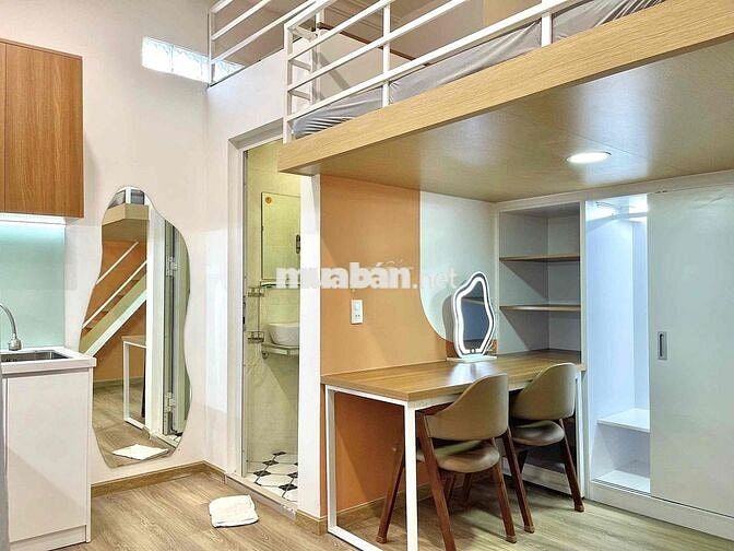 Cho Thuê Căn Hộ Trệt Duplex Tách Bếp Cửa Sổ Trời Full NT CMT8 Quận 10