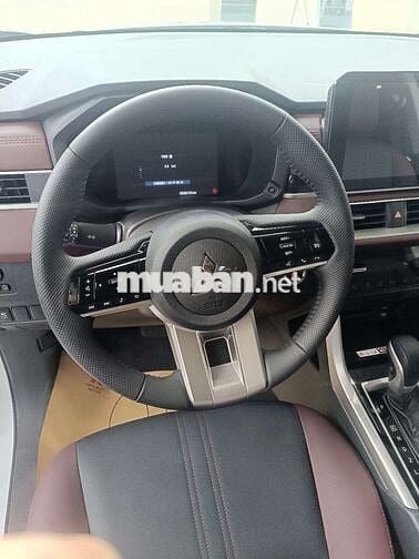 Xpander Cross Mới 2025 Giảm Sâu Sâu Sâu