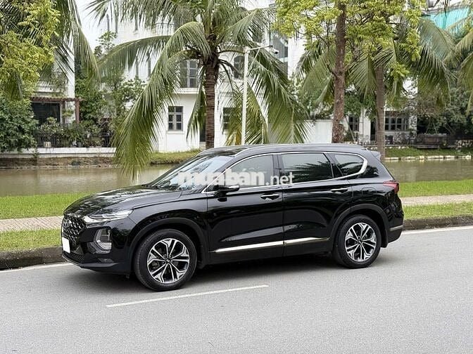 Hyundai Santa Fe 2019 2.2D Premium - 80000 km