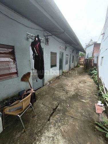 BÁN GẤP NHÀ 2 MẶT TIỀN HẺM LÊ VĂN TÁM P2 TP BẢO LỘC 239m2 GIÁ :3,5 tỷ