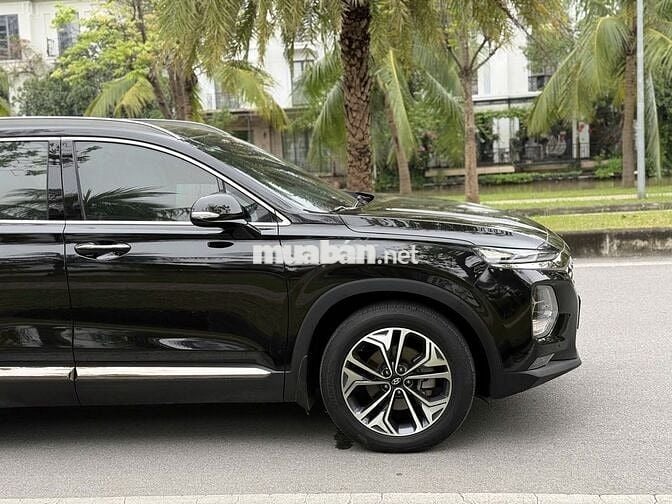 Hyundai Santa Fe 2019 2.2D Premium - 80000 km