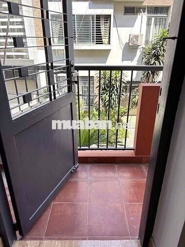 ✅CHO THUÊ NHÀ NGUYÊN CĂN MẶT TIỀN ĐƯỜNG HOA HỒNG, P. 2, QUẬN PHÚ NHUẬN