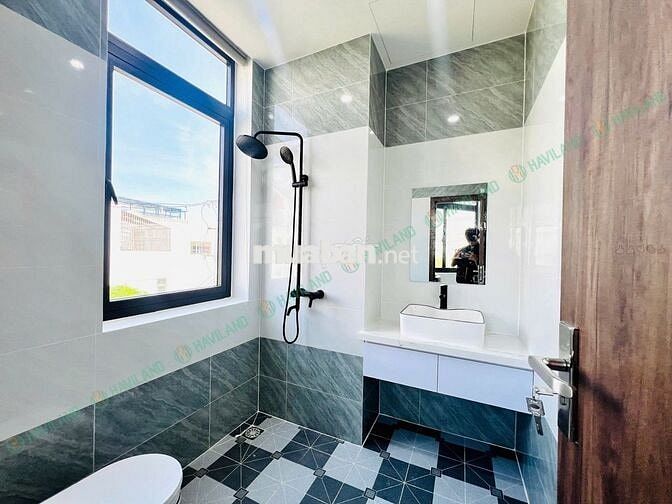 CHO THUÊ CĂN HỘ CÓ BAN CÔNG FULL NỘI THẤT MỚI NGAY CẦU HÒA XUÂN