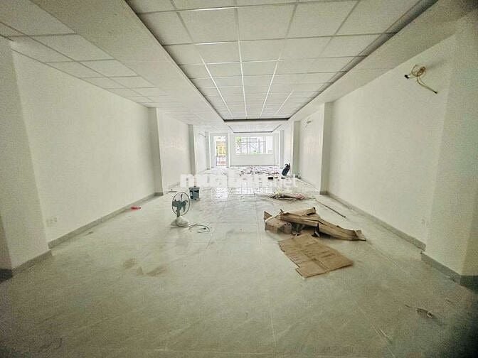 NEW %! CHO THUÊ TÒA NHÀ VĂN PHÒNG ĐƯỜNG CỘNG HÒA P13. Q. TÂN BÌNH