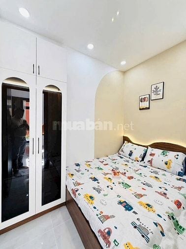 bán nhà SIÊU PHẨM LUXURY MINI XINH ĐẸP, MÊ LY, GIÁ 3 tỷ 350 Gần Emart