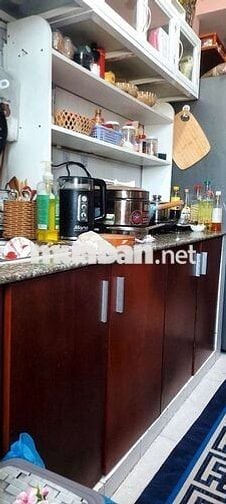 Cần bán căn hộ chung cư Lê Thành Tiwn