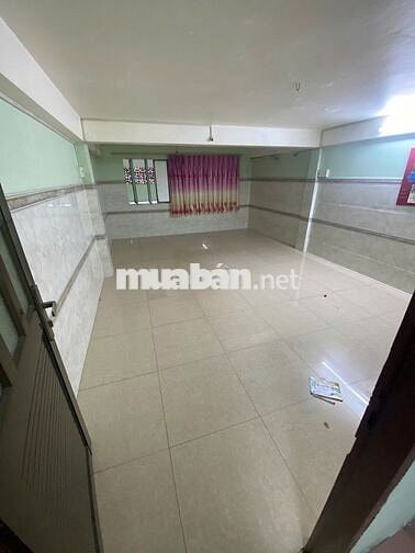 Bán nhà 2 lầu Hồng Bàng, P6 Quận 6 71m², SHR, hẻm thông, gần trung tâm