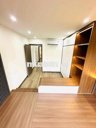 Lạc Long Quân - Vỉa Hè Rộng - Ô Tô Tránh - Kinh Doanh Đỉnh