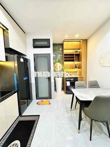 Nhà xây mới full nội thất, đường hoàng văn thụ, Phú nhuận