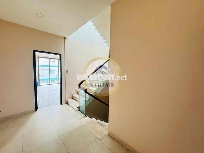 CẦN CHO THUÊ GẤP MẶT BẰNG 400m2 TẠI KĐT HIM LAM, QUẬN 7, GIÁ 39 TRIỆU!