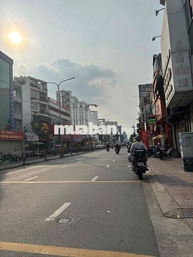 Nhà xây mới full nội thất, đường hoàng văn thụ, Phú nhuận