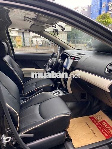 Rush1.5AT 2021 xe nhiều phụ kiện, giá có giảm nhẹ