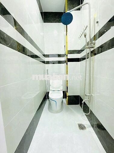 🆘 💥 NHÀ 3 TẦNG Q8 ,4PN, 3WC, SÂN💥Ngay cầu chà và