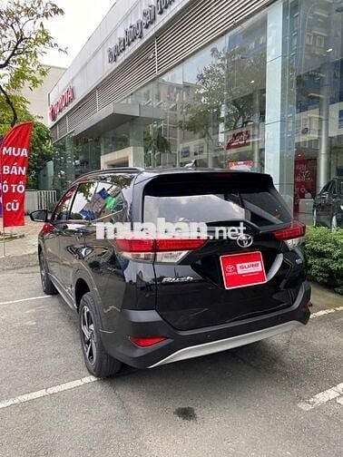 Rush1.5AT 2021 xe nhiều phụ kiện, giá có giảm nhẹ