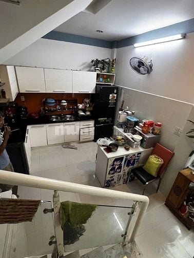 Nhà hẻm xe tải đường Lê Đại Hành đối diện SVĐ Phú Thọ - 9 tỷ - 4.7x11m