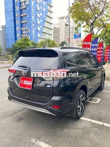 Rush1.5AT 2021 xe nhiều phụ kiện, giá có giảm nhẹ