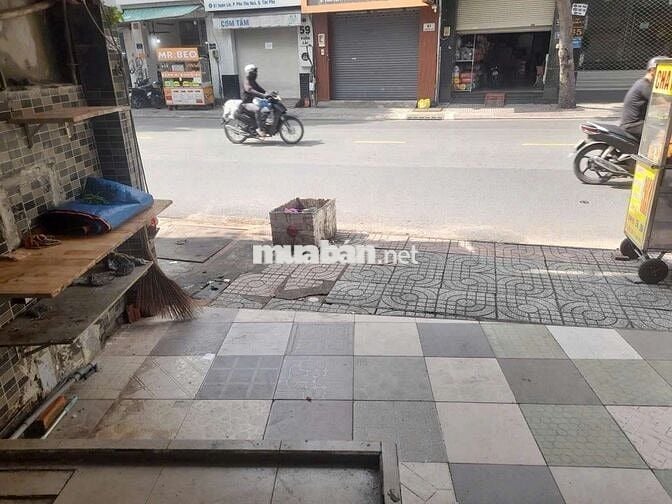 Cho thuê mặc bằng kinh Doanh mặc tiền đường vườn lài , có gác ở lại
