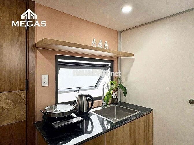 GÁC FULL NỘI THẤT CAO CẤP BAN CÔNG CỬA SỔ - GÁC CAO M8 - Ở 3NG3XE Q7