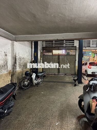 Cho thuê mặt bằng kinh doanh 32 m2 đường An Dương Vương quận 5