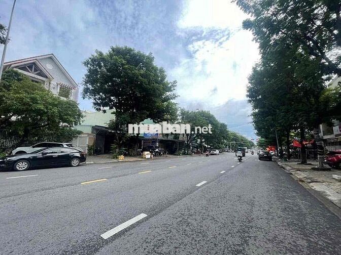 Bán 3 lô liền kề đường Trịnh Đình Thảo- Đường 20m lề 8m - Khuê Trung