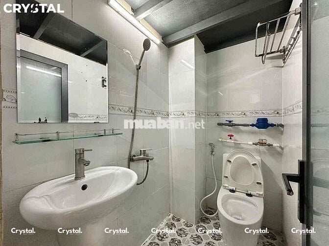 DUPLEX TONE GỖ FULL NỘI THẤT CAO CẤP CÓ CỬA SỔ TRỜI THOÁNG NGAY AEON