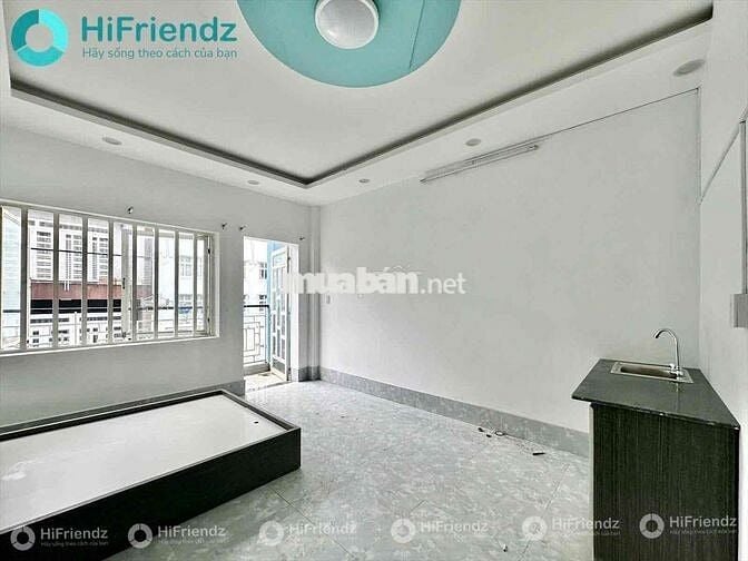 PHÒNG MỚI XÂY 100% RỘNG NHƯ SÂN BANH CÓ BANCOL, FREE XE NGAY TÂN PHÚ