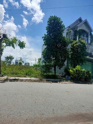 bán gấp lô đất khu dân cư cát tường phú sinh giá chỉ 850 triệu sổ hồng