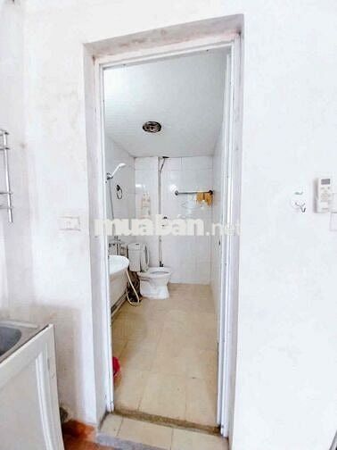 Chính chủ cho thuê tầng 2 nhà nghĩa dũng, phúc xá, ba đình