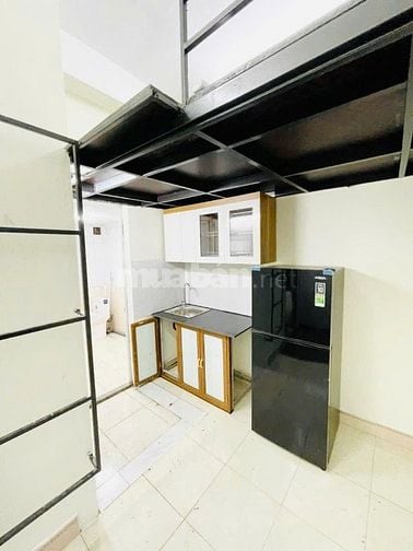 Cho thuê căn hộ CCMN tại Ngõ 70/77 Ngọc Trục (sát trường cấp 2 Đại Mõ)