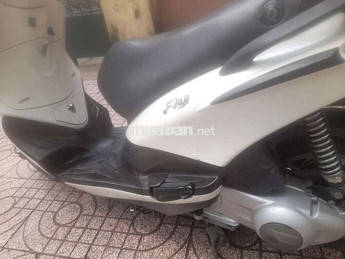 Piaggio Fly 125 Trắng