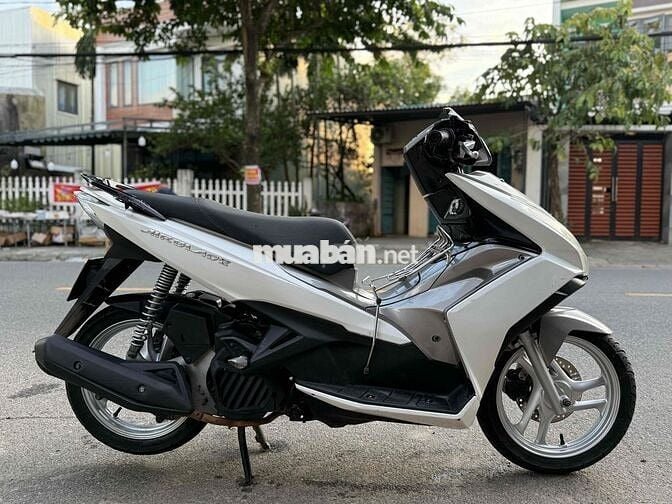 Air Blade 2014 B.số 92 Chính chủ Góp trả trước 4tr