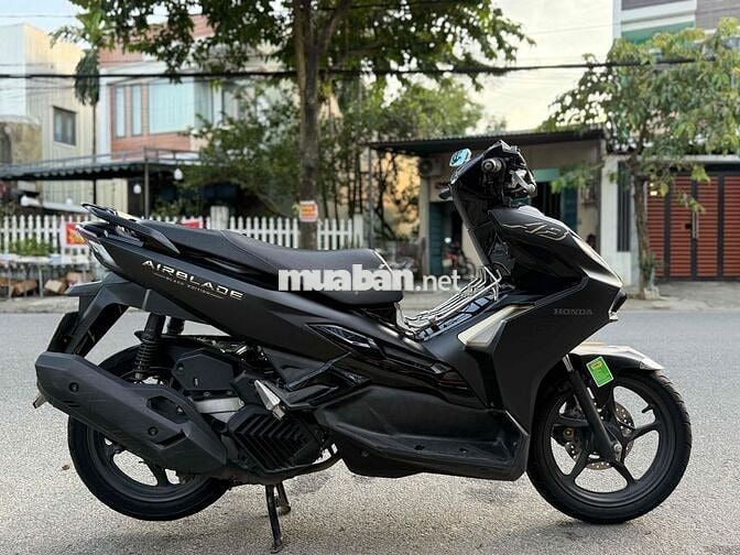 Air Blade 2024 4Val Odo : 3002km Góp trả trước 7tr