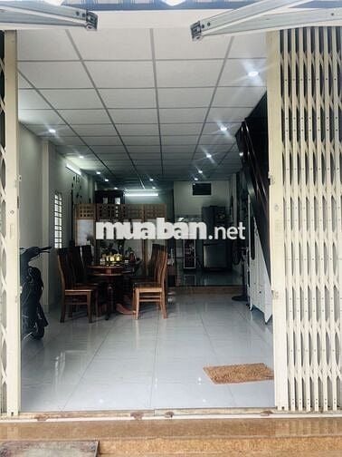 Bán nhàMT Hoàng Tăng Bí, 110m2 đường 10m5, vỉa hè 5m.Thu nhập100tr/năm