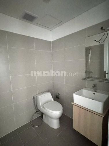 Cho thuê căn 2p C/c Carillon 2,Hòa Thạnh,Tân Phú  giá 9tr