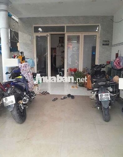 Bán nhà Mặt tiền đường nhựa kinh doanh đa ngành,cạnh bên chợ Đầu Mối