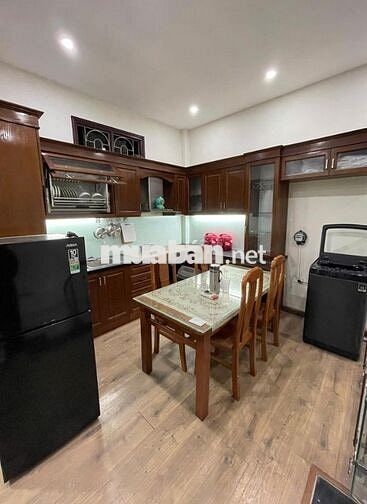 PHÒNG TRỌ Ở GHÉP – PHỐ LINH LANG – 60m² – GIÁ 1TR5/ 1thang