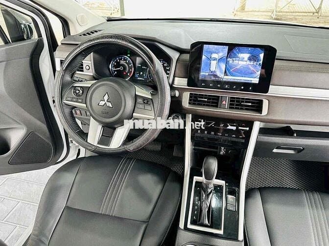 Xpander 2024 Premium 30000 km Sơn Zing Hết Xe