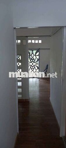 Nhà cho thuê nguyễn kiệm đối diện phạm văn đồng