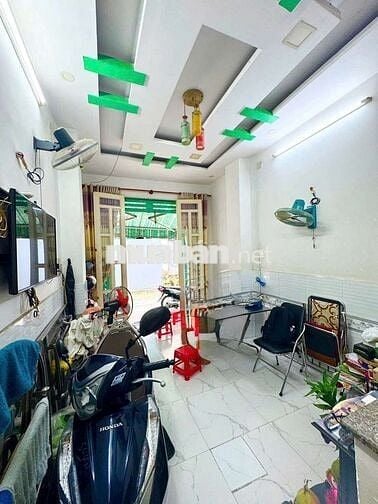 Bán nhà khu Tên Lửa, hẻm xe tải, 40 m2, 3 tầng, Bình Tân giáp Q 6