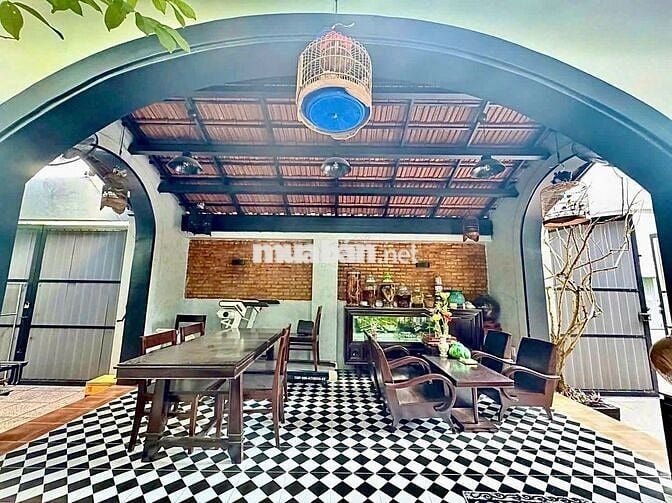 NHÀ VƯỜN SIÊU PHẨM 2 MẶT TIỀN-Linh Trung,Thủ ĐứcDT:374m2-full Nội Thât