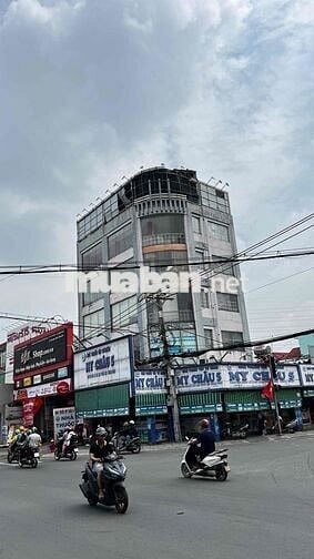 cho thuê 5 tầng trên có thang máy góc 2 mặt tiền khu kd sầm uất