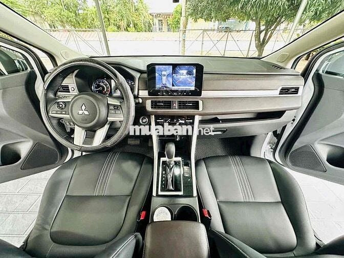 Xpander 2024 Premium 30000 km Sơn Zing Hết Xe