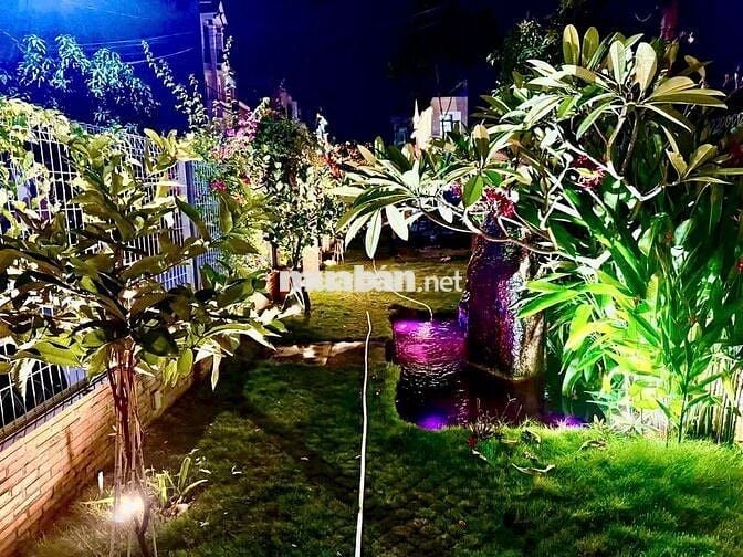 NHÀ VƯỜN SIÊU PHẨM 2 MẶT TIỀN-Linh Trung,Thủ ĐứcDT:374m2-full Nội Thât