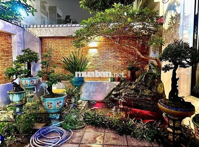 NHÀ VƯỜN SIÊU PHẨM 2 MẶT TIỀN-Linh Trung,Thủ ĐứcDT:374m2-full Nội Thât