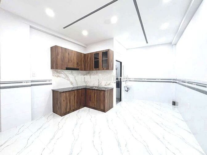 Bình Tân Giáp Tân Phú, Nhà Mới Xây, đẹp 40 m2, 2 tầng, Khu Bình Long