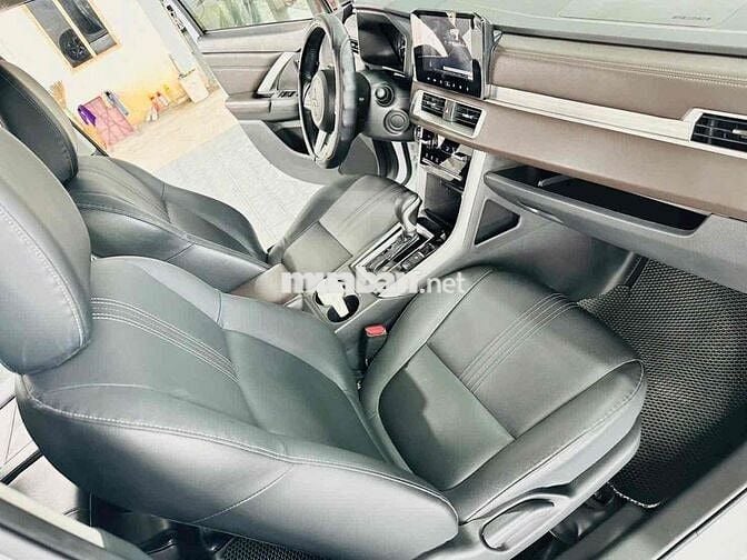 Xpander 2024 Premium 30000 km Sơn Zing Hết Xe