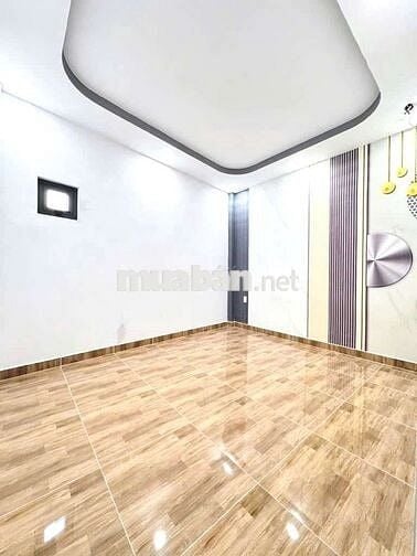 Bình Tân Giáp Tân Phú, Nhà Mới Xây, đẹp 40 m2, 2 tầng, Khu Bình Long