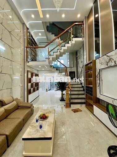 CHDV & HOMESTAY 7PN + 8 WC - Huỳnh Văn Bánh, P.10, Q.PN - 4x20m